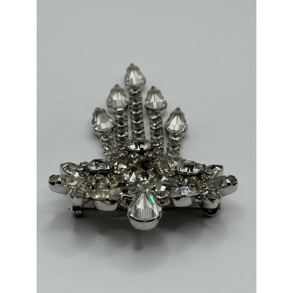 Vintage Clear Rhinestone Flower Dangle Brooch‎ Pin Silver Tone Unsigned